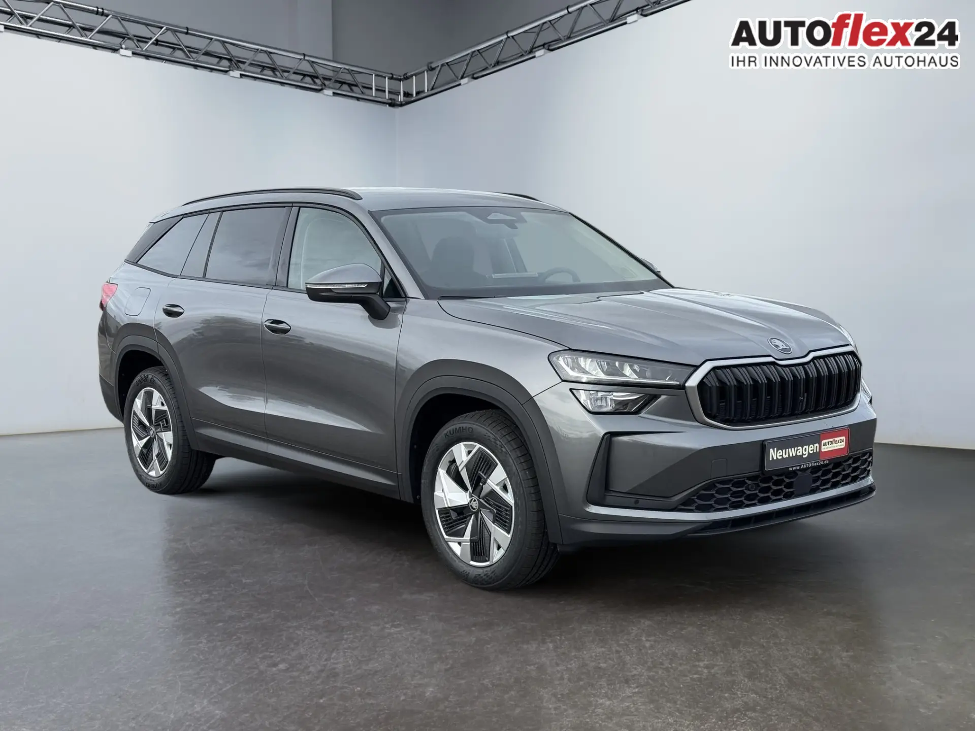 Skoda Kodiaq EU-Neuwagen Graphite Grau Metallic