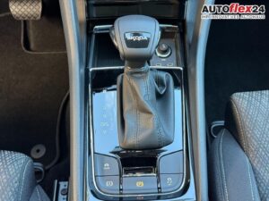 SKODA Karoq Extra Plus 2,0 TDI DSG 2Zoklima 2xEinp... Bild 17