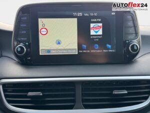 HYUNDAI Tucson 1.6 Passion + 4WD  AT Pan 360° AHK 4xS... Bild 20
