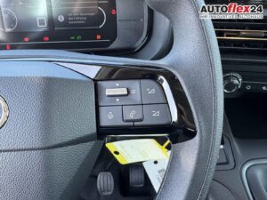 TOYOTA ANDERE Proace City Verso Business 1,2 L2 7 Sitzer Kl... Bild 15