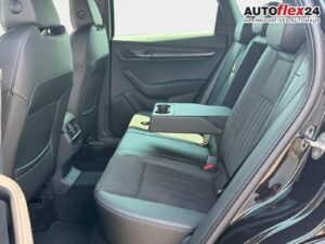 SKODA Karoq Sportline 2,0 TSI 4x4 DSG Leder 2ZKlima... Bild 30