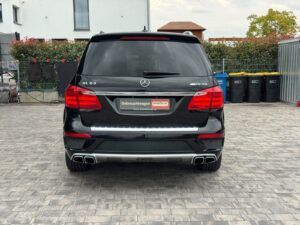MERCEDES-BENZ GL 63 AMG AHK Navi 21Zoll Pano Enter Bild 4