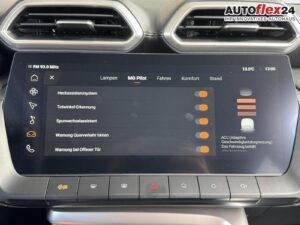 MG ZS Luxury 1,5 Hybrid+ 360° Leder Pano 18Zoll ... Bild 19