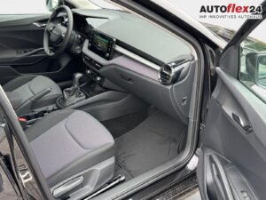 SKODA Fabia Extra Plus 1,5 TSI 2 ZoKlima ACC Navi 2... Bild 10