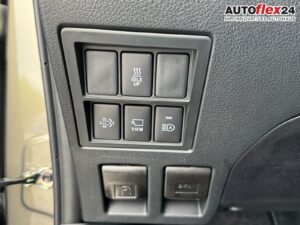 TOYOTA Hilux INVINCIBLE Double Cab 4x4 Leder AHK 360... Bild 10