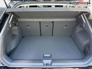 VW T-Roc Life 1,5 eTSI DSG LED Plus Anhängerkupp... Bild 29