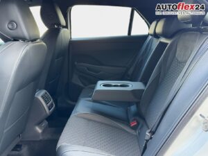 VW T-Roc R-Line 1,5 eTSI DSG LED Plus Anhängerku... Bild 27