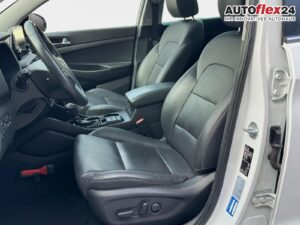 HYUNDAI Tucson 1.6 Passion + 4WD  AT Pan 360° AHK 4xS... Bild 27