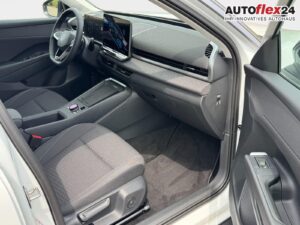 VW T-Roc Life 1,5 eTSI DSG LED Plus Anhängerkupp... Bild 10