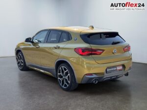 BMW X2 sDrive18d M Sport X Panorama Sitzheizung N... Bild 6
