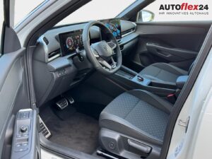 VW T-Roc R-Line 1,5 eTSI DSG LED Plus Anhängerku... Bild 12