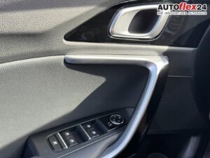 KIA XCeed 1,4 T-GDI Vision Klima Navigation SHZ ... Bild 25