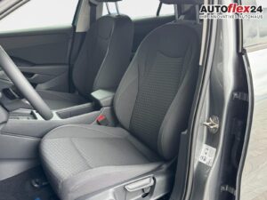 VW T-Roc Life 1,5 eTSI DSG LED Plus Anhängerkupp... Bild 29