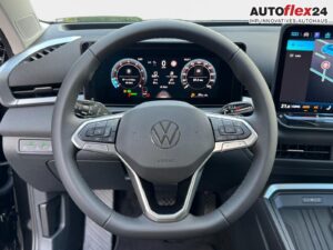 VW T-Roc Life 1,5 eTSI DSG LED Plus Anhängerkupp... Bild 12