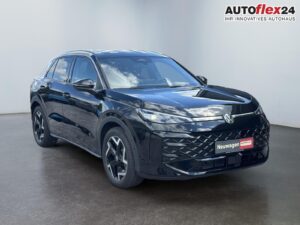 VW T-Roc R-Line 1,5 eTSI DSG LED Plus Anhängerku... Bild 1
