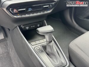 HYUNDAI i20 Black Edition 1,0 T GDI DCT-7 Navigation ... Bild 16