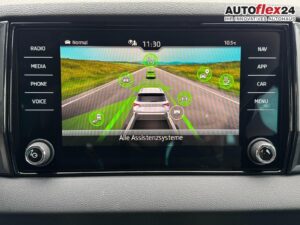 SKODA Karoq Sportline 2,0 TSI 4x4 DSG 2ZKlimaautoma... Bild 20