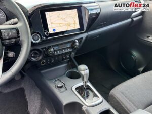 TOYOTA Hilux Executive Double Cab 4x4 AHK 360° 4 x S... Bild 16