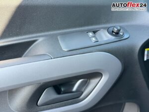 TOYOTA ANDERE Proace City Verso Business 1,2 L2 7 Sitzer Kl... Bild 26
