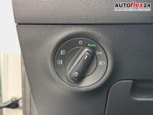 SKODA Karoq Sportline 1,5 TSI DSG Pano Standh Navi ... Bild 27