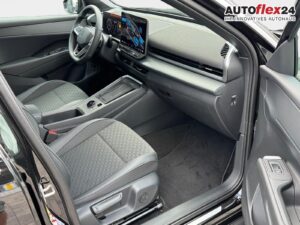 VW T-Roc R-Line 1,5 eTSI DSG LED Plus Anhängerku... Bild 10
