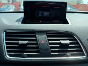 AUDI Q3 2.0 TDI quattro S Line AHK PDC STHZ Bild 13