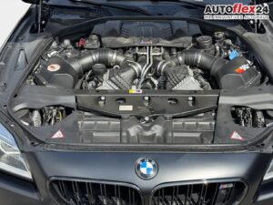 BMW M6 Competition 360° HUD B&O el Sitze SoftClos... Bild 27