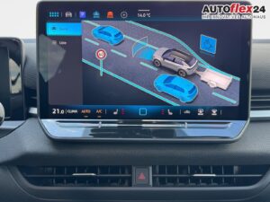 VW T-Roc Life 1,5 eTSI DSG LED Plus Anhängerkupp... Bild 17