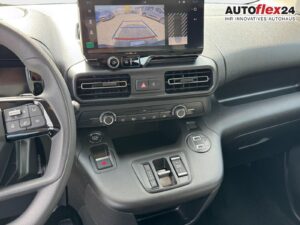 CITROEN Berlingo Max XL Plus 1,5 130 EAT8 Klima Kamer... Bild 16
