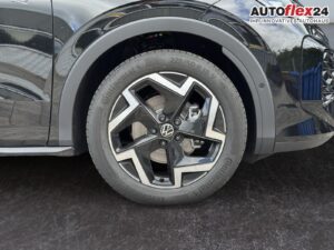 VW T-Roc R-Line 1,5 eTSI DSG LED Plus Anhängerku... Bild 9
