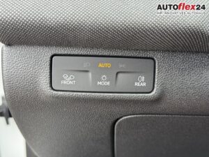 VW T-Roc Life 1,5 eTSI DSG LED Plus Anhängerkupp... Bild 25