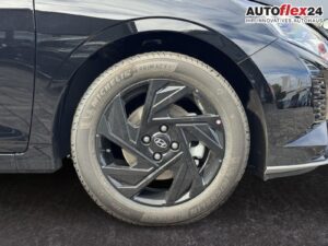 HYUNDAI i20 Black Edition 1,0 T GDI DCT-7 Navigation ... Bild 9