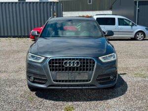 AUDI Q3 2.0 TDI quattro S Line AHK PDC STHZ Bild 3