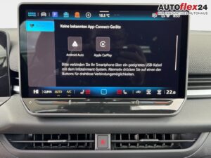 VW T-Roc R-Line 1,5 eTSI DSG LED Plus Anhängerku... Bild 20