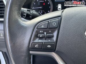 HYUNDAI Tucson 1.6 Passion + 4WD  AT Pan 360° AHK 4xS... Bild 14