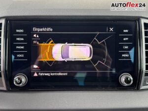 SKODA Karoq Sportline 1,5 TSI DSG 2ZKlimaautomatik ... Bild 19