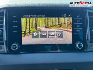 SKODA Karoq Sportline 2,0 TDI DSG 2ZKlimaautomatik ... Bild 23