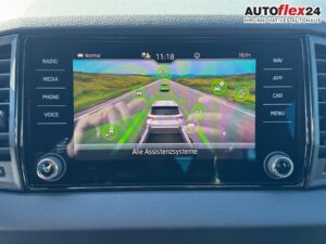 SKODA Karoq Sportline 2,0 TDI DSG 2ZKlimaautomatik ... Bild 22