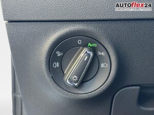 SKODA Karoq Extra Plus 2,0 TDI DSG 2Zoklima 2xEinp... Bild 28