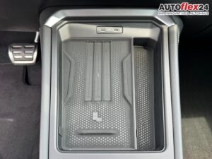 VW T-Roc 1.5 R-Line Black Line Matrix AHK 20 Zol... Bild 18