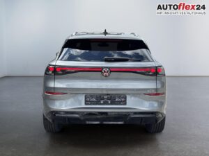 VW T-Roc R-Line 1,5 eTSI DSG LED Plus Anhängerku... Bild 4