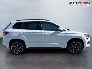 SKODA Karoq Sportline 1,5 TSI DSG Pano Standh Navi ... Bild 8