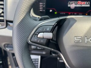 SKODA Karoq Sportline 2,0 TSI 4x4 DSG Leder 2ZKlima... Bild 14
