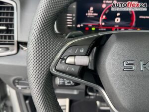 SKODA Karoq Sportline 1,5 TSI DSG 2ZKlimaautomatik ... Bild 14