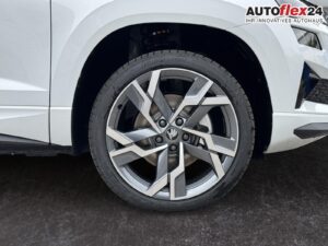 SKODA Karoq Sportline 1,5 TSI DSG 2ZKlimaautomatik ... Bild 9