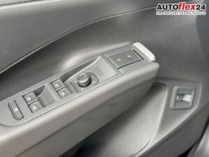 VW T-Roc R-Line 1,5 eTSI DSG LED Plus Anhängerku... Bild 28