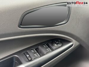 FORD Grand Tourneo 1,5 TDCI AT Titanium ACC Navi P... Bild 25