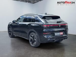 VW T-Roc R-Line 1,5 eTSI DSG LED Plus Anhängerku... Bild 6