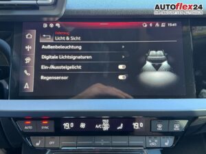 AUDI A3 S line TFSI 150 tronic AHK Matrix ACC elHk... Bild 25