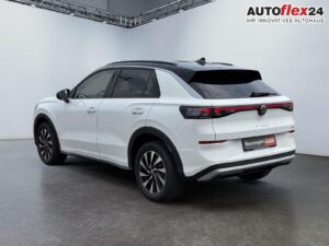 VW T-Roc Life 1,5 eTSI DSG LED Plus Anhängerkupp... Bild 6